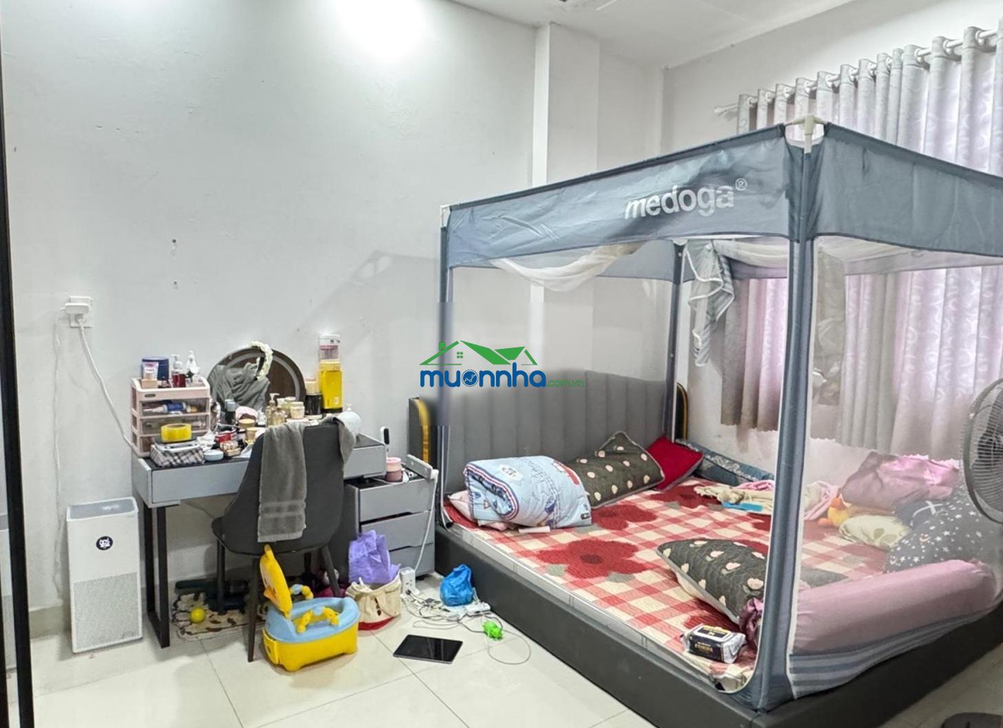 Hxh vào nhà trịnh đình trọng, tân phú, ngang 5.5m, nhà đẹp 1 trệt 2 lầu, 6 tỷ 6