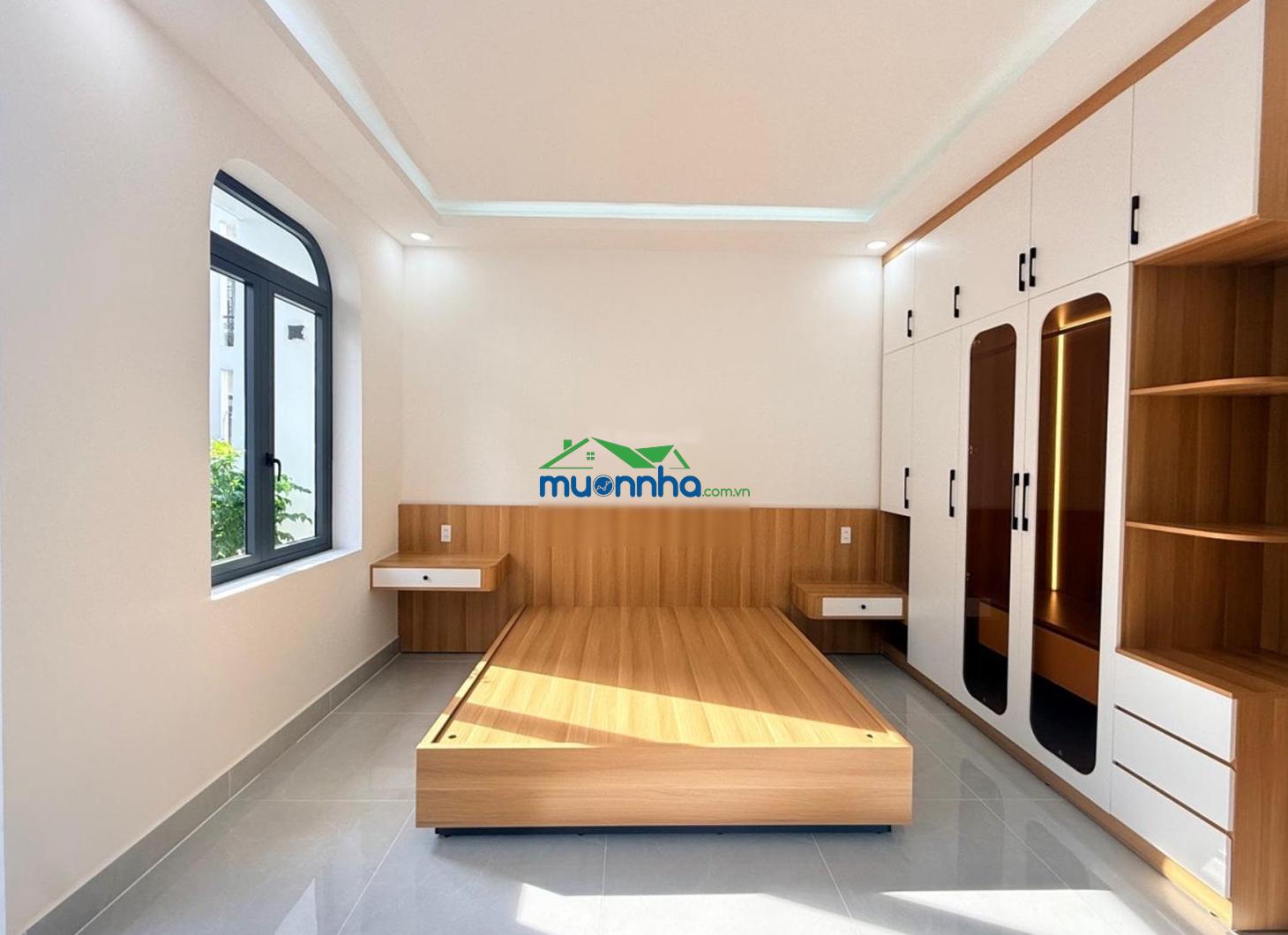 Hiếm. nhà mới 4 tầng. dtsd 160m2. 5 tỷ hơn. hẻm xe hơi. minh phụng. hậu giang. p. bình tiên. quận 6