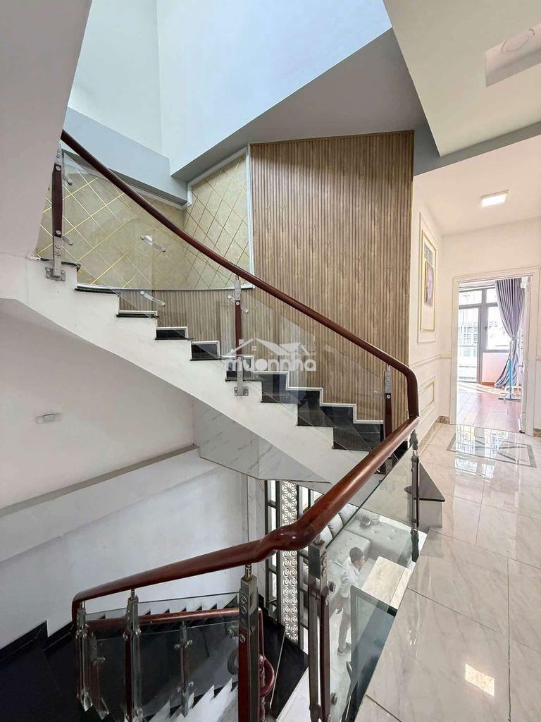 Cho thuê nhà 3 tầng  hùynh tấn phát, giáp quận 7. - 4