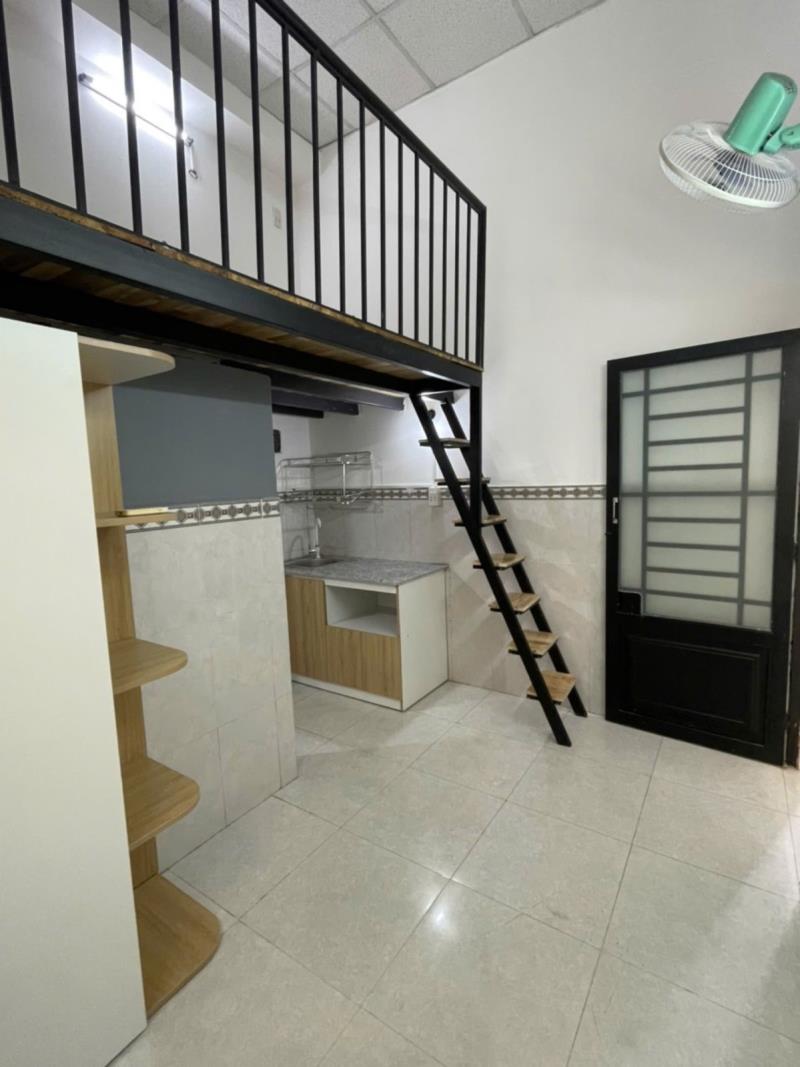 Trọ gác cao ở được 3-4 bạn sinh viên học gần đại học văn hiến - đh công thương quận tân phú - 2