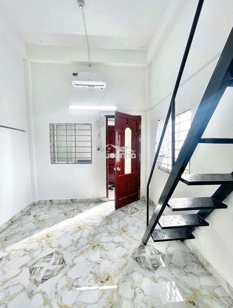 Cho thuê phòng trọ có gác không giới hạn người và xe ngay đh văn lang - 2