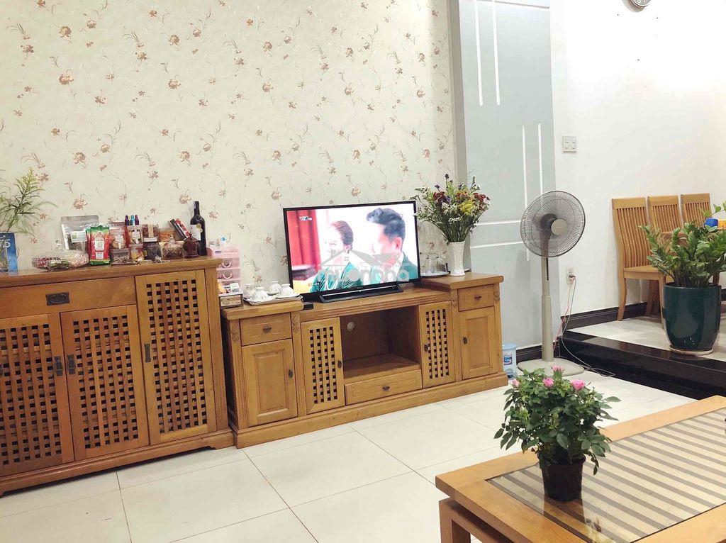 Cho thuê nhà nguyên căn đối diện vạn phúc - 3
