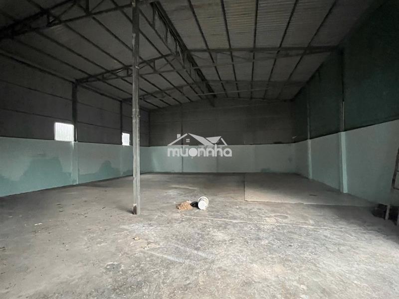 Cho thuê xưởng mặt bằng 250m mặt tiền kinh doanh đông hoà dĩ an