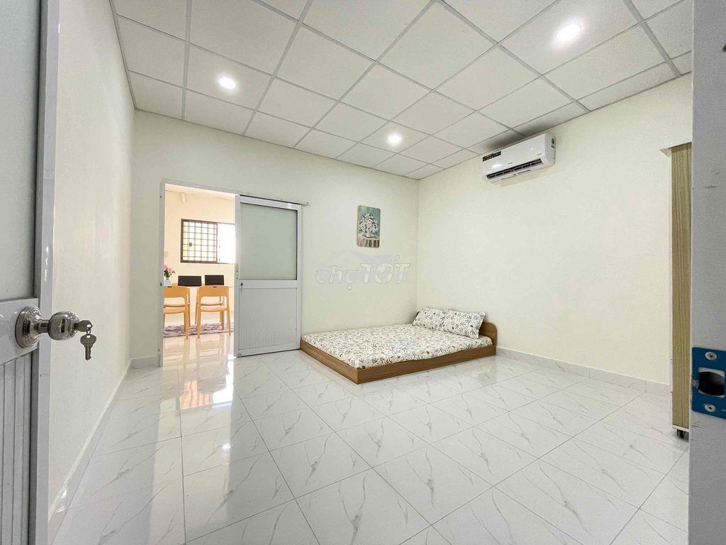 Chdv 2 phòng ngủ full nội thất mặt tiền bình thới - 4