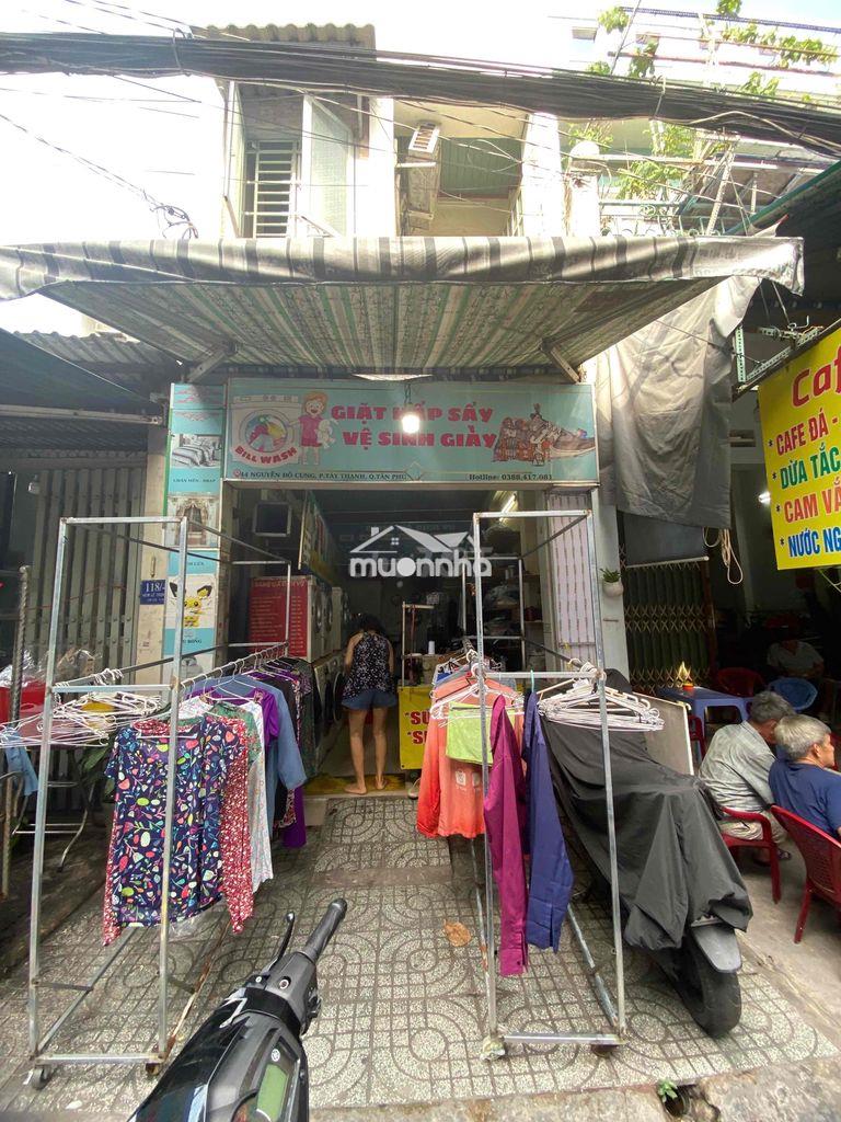 Cần sang tiệm giặt ủi số 44 nguyễn đỗ cung, p. tây thạnh (p.tây thạnh