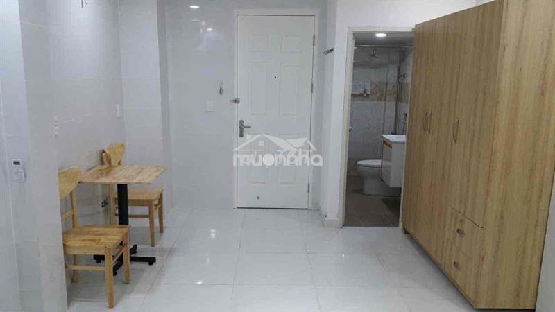 Studio ban công_full nội thất_ngay cầu công lý_chùa vĩnh nghiêm