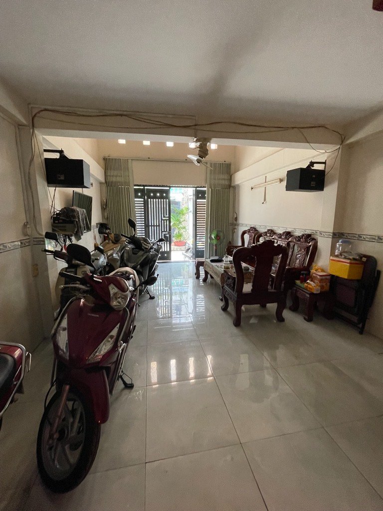 Bán nhà 51m2 ngang 4m, 4 tầng 4 phòng ngủ, bến phú định, phường 16, quận 8, chủ bán nhanh - 2