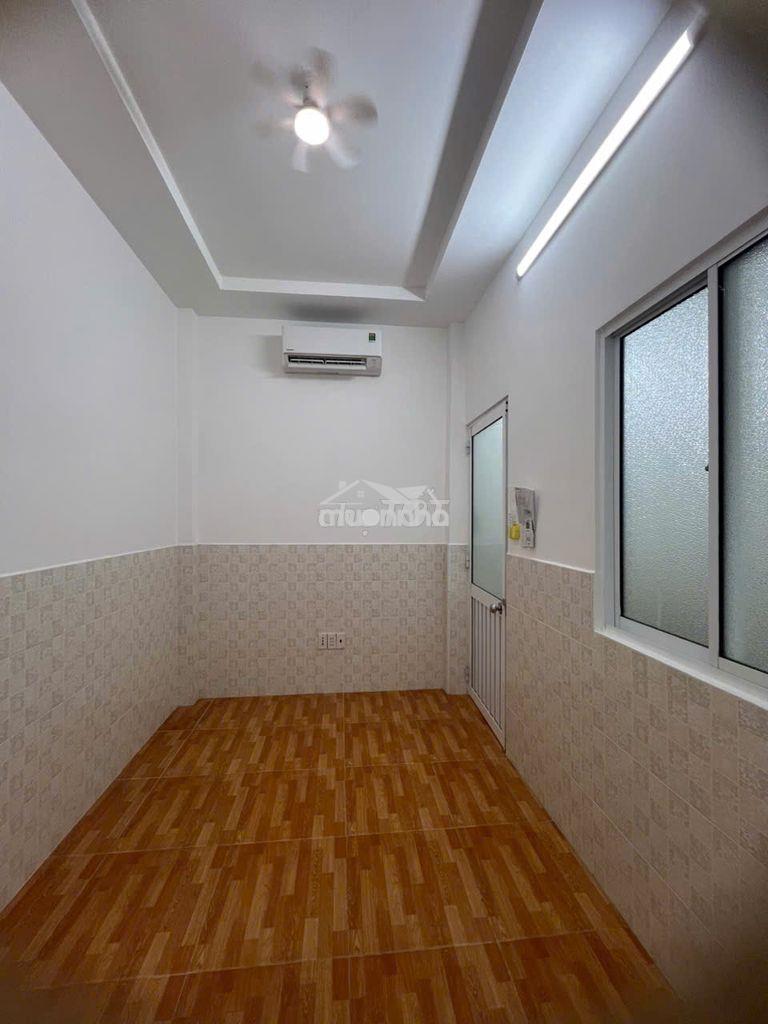 Nhà đẹp khu ven sông - đường 25 hiệp bình chánh - 2pn 2wc - 4