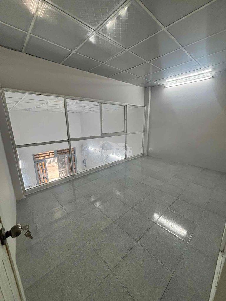 Nhà sát mặt tiền  ‘ lê đình cẩn ‘ 57 m ‘2 tầng ‘ 4.25 ty tl ‘ hẻm xe h
