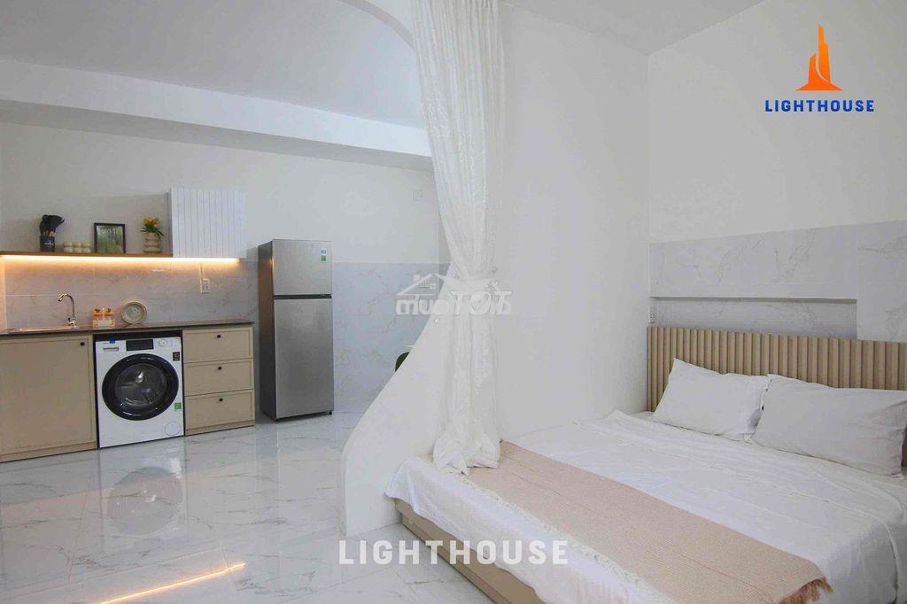 Đặng thuỳ trâm - sát đh văn lang - 2