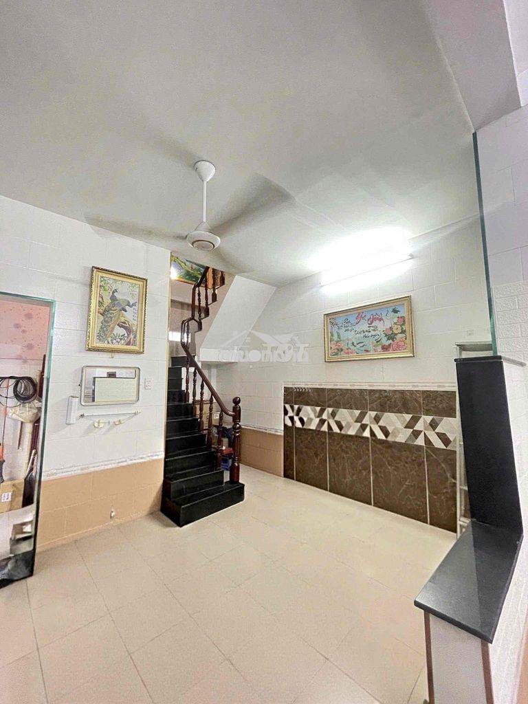💰💰💰 Trệt 2lầu 3pn 2wc  - gần chợ an nhơn - giá 12tr còn bớt