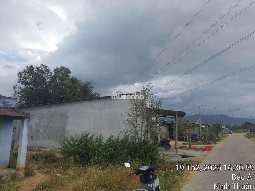Đất thổ cư,  view tựa núi - 2