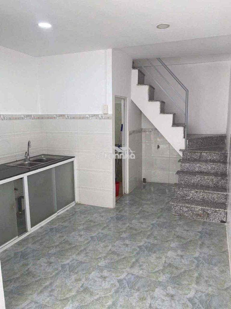 Cho thuê nhà nguyên căn hẻm kho b thị trấn nhà bè - 3