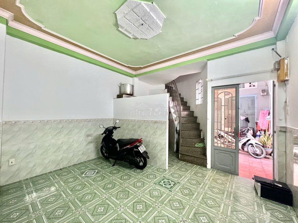 Nhà thuê hẻm ba gác dt 5x6m trệt 2 lầu đúc có 2pn3wc giá 7 triệu - 2