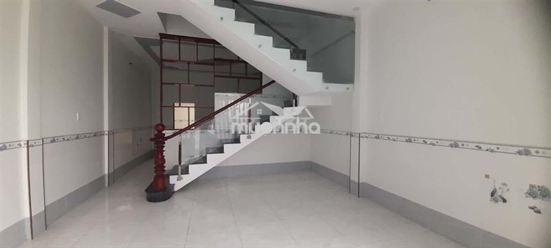 Bán nhà 5m x 20m hẻm xe hơi gần chợ bình chánh