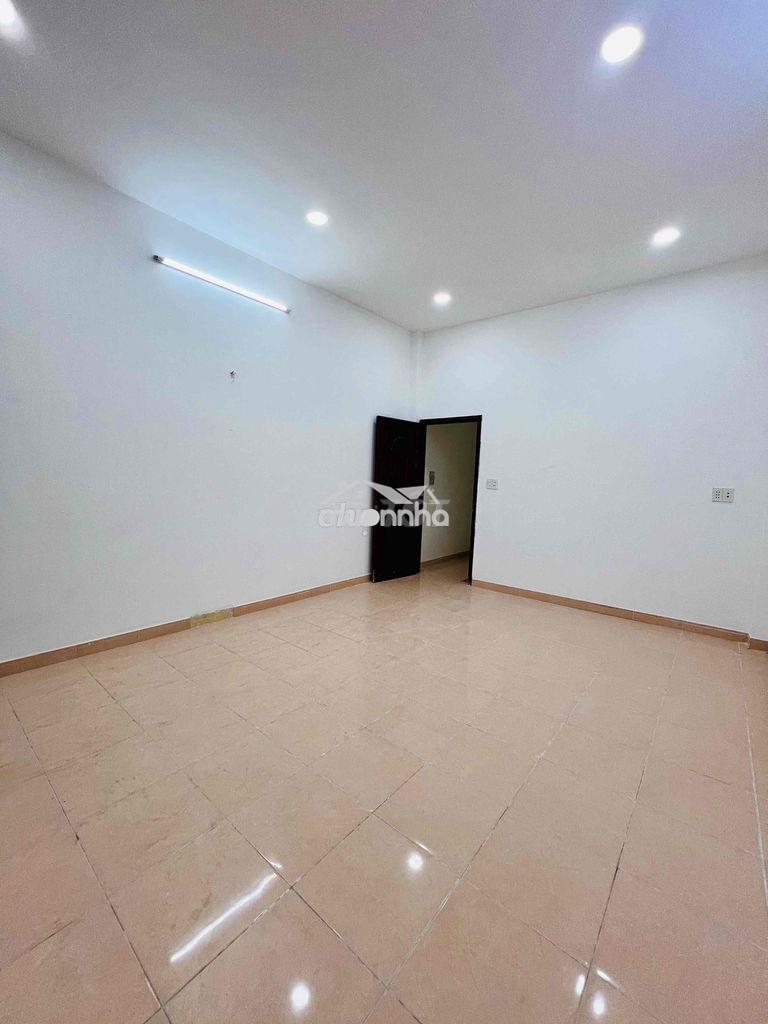 Cho thuê nhà 1 sẹc ngắn tô ngọc vân dt 4x20 1trệt 1lầu 3pn 2wc hẻm tải - 4