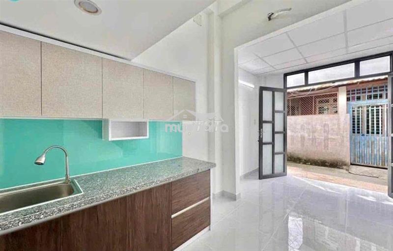 Cho thuê kiot mặt hẻm thông oto ngay cđ công thương
