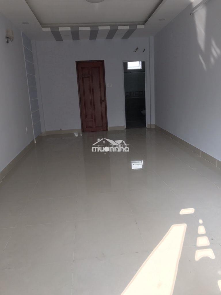 Cho thuê tầng 2  50m2 giá 6tr - 2
