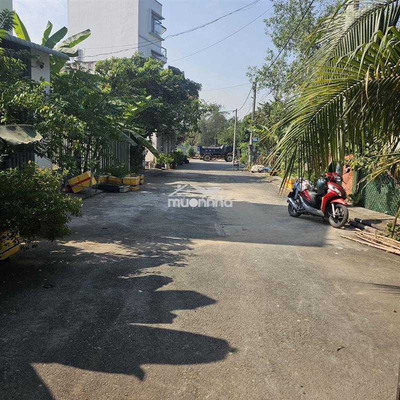 Chính chủ bán đất nền, view sông ở quận 9, đất thông trước sau đường