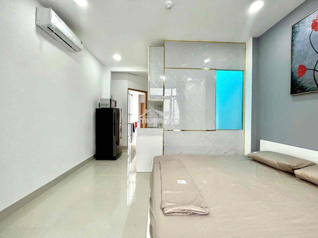 Cho thuê căn hộ ban công thoáng đầy đủ nội thất lê văn sỹ quận 3 - 2