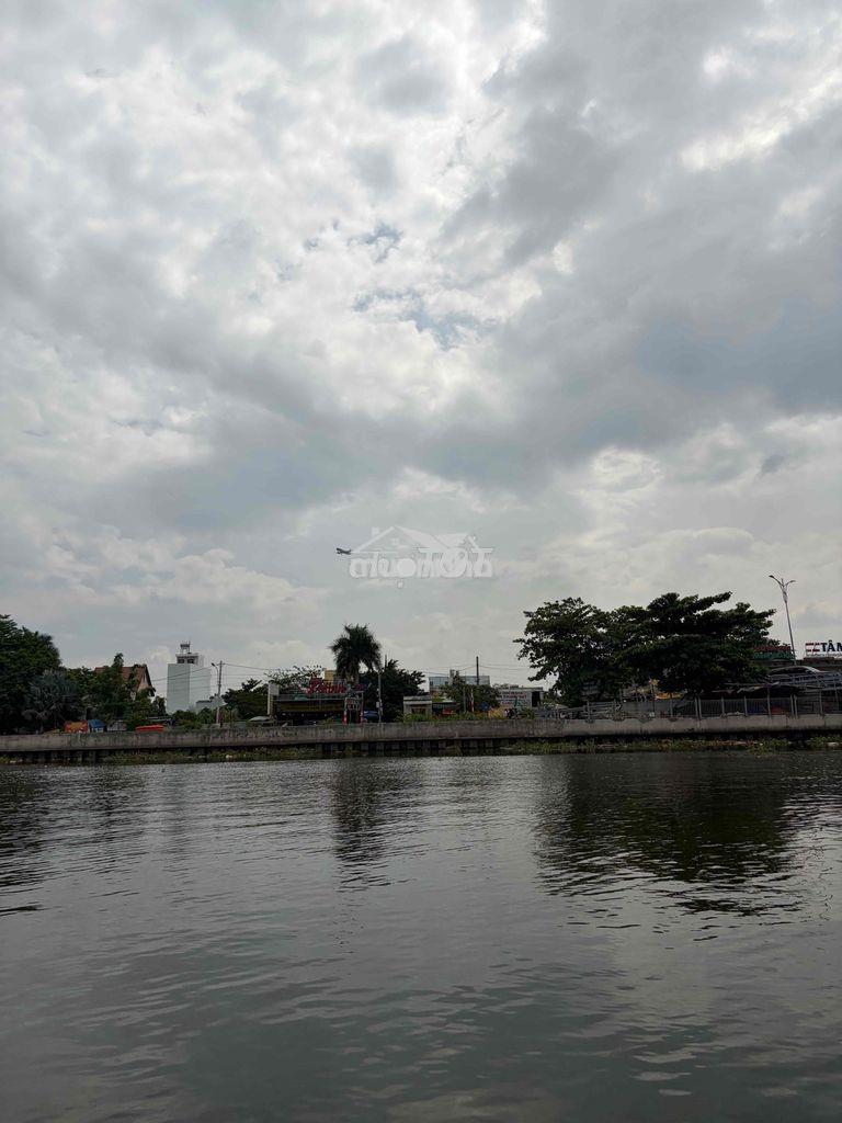 Cho thuê gấp phòng 2.6 triệu trần quang long, bình thạnh