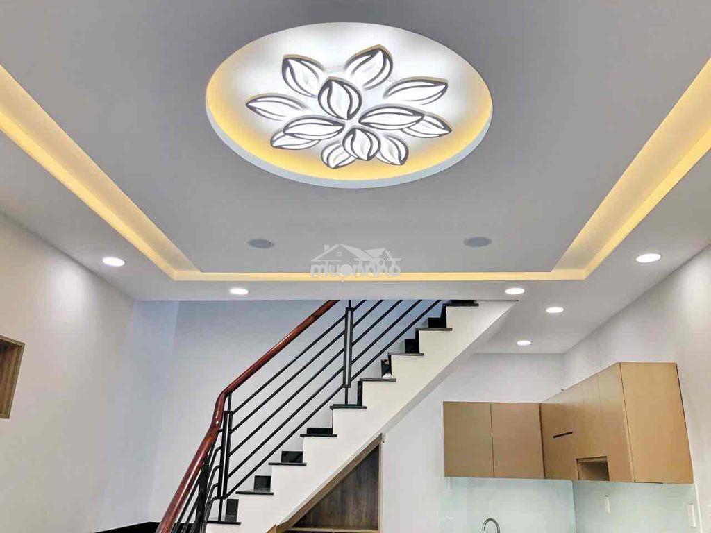Nhà góc 2mt trệt lầu 2pn hẻm xe hơi đường số 10 p.tân quy - 2