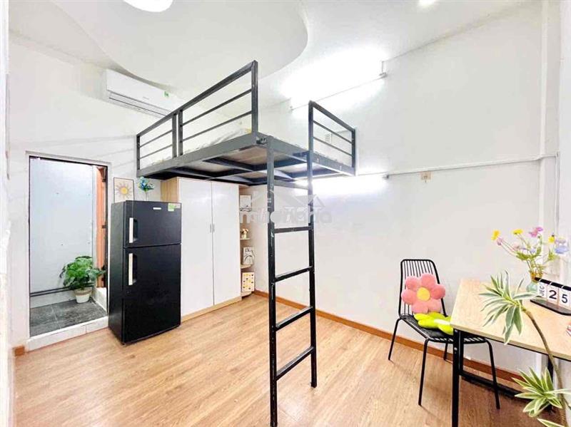 Duplex tách bếp full nội thất gần cầu chữ y - gần q1 q10