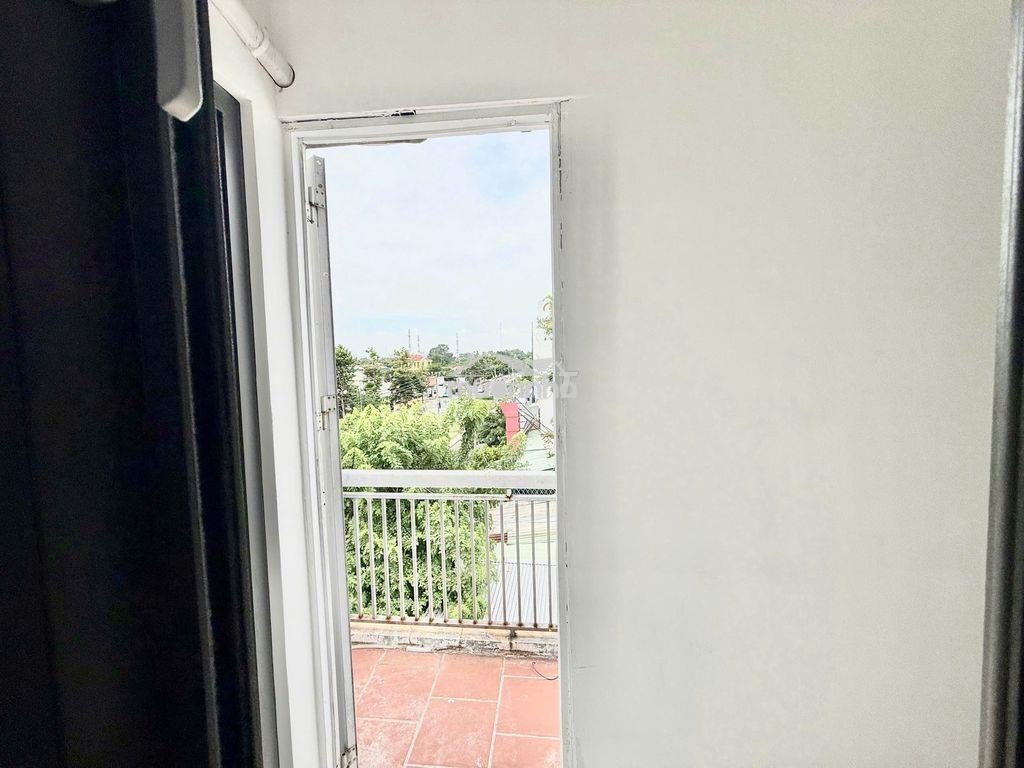 Phòng full nội thất gần phạm văn bạch giá chỉ từ 2tr đến 3.2tr - 3