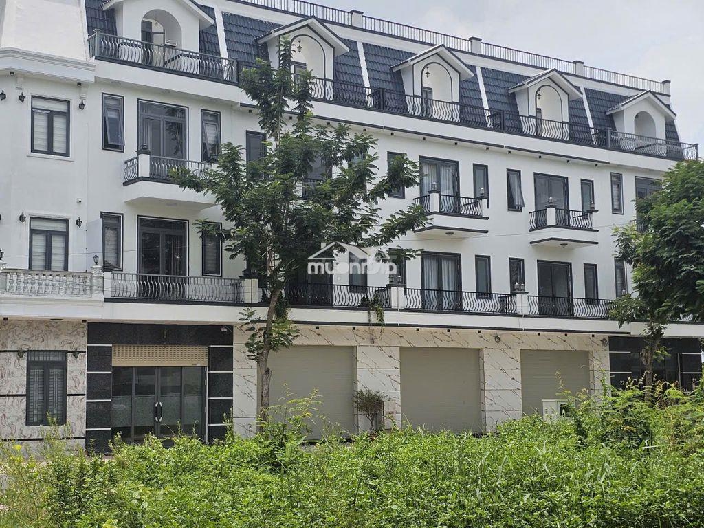Hiếm, mình bán đất đẹp,   rẻ, khu đ.thị 5 sao , long an, 2.59 tỷ - 2