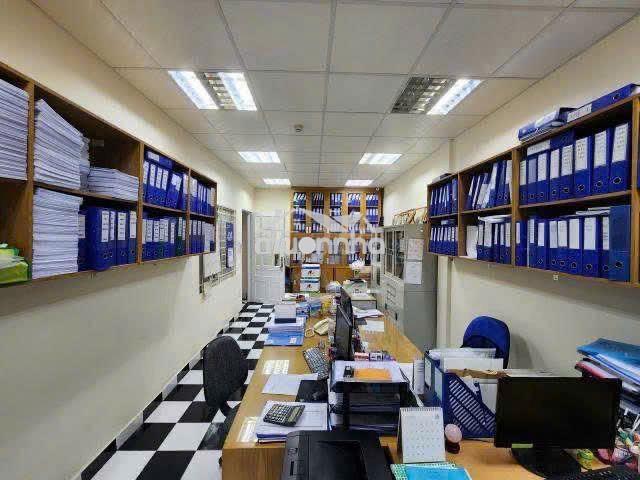 Cho thuê nhà hxh mạc đĩnh chi q1, 5x21m, trệt 2 lầu st, giá 35tr - 4