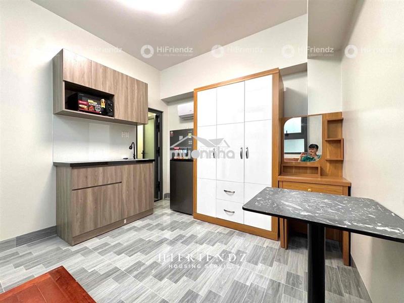 Studio full nội thất cửa sổ trờ dành cho sinh viên tại quận 5