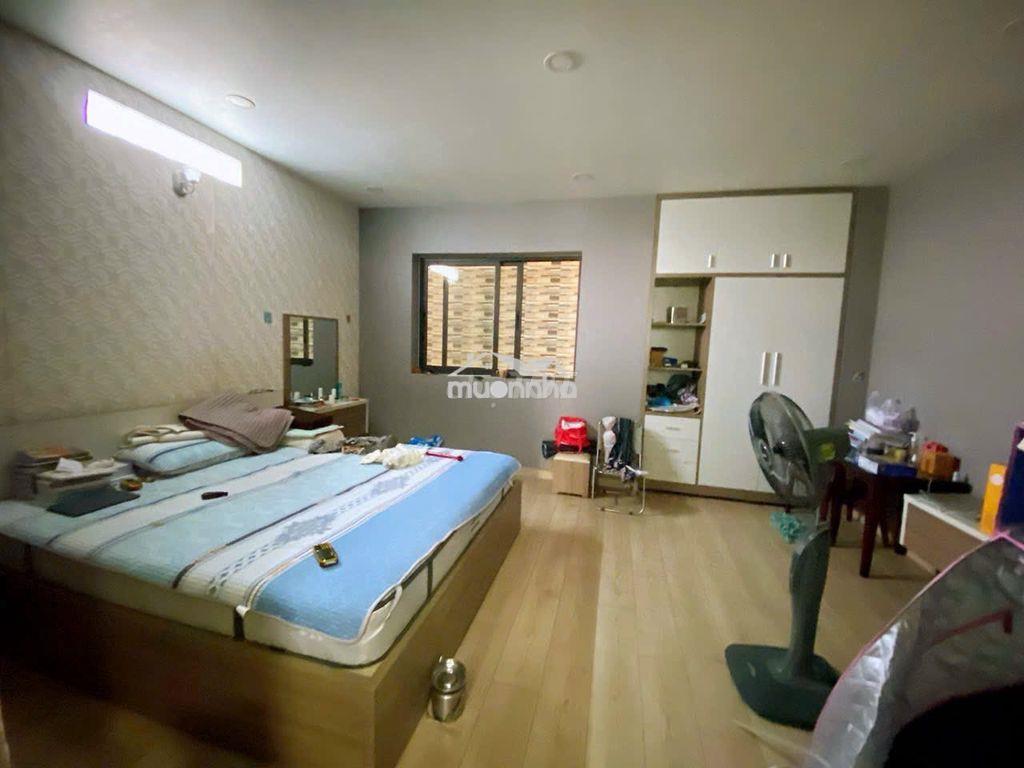 Cho thuê nguyên căn hẻm 200 gò dầu, tân quý tân phú. 4m x 20m . 4 lầu  - 2