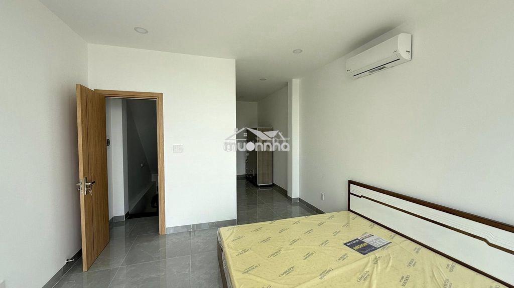 Bán nhà 4 tầng full nội thất - 5,68 tỷ tl  mạnh - 2