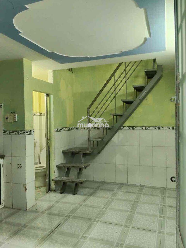 Mới sạch trệt lầu 3,2*5 rẻ chốt le - 3