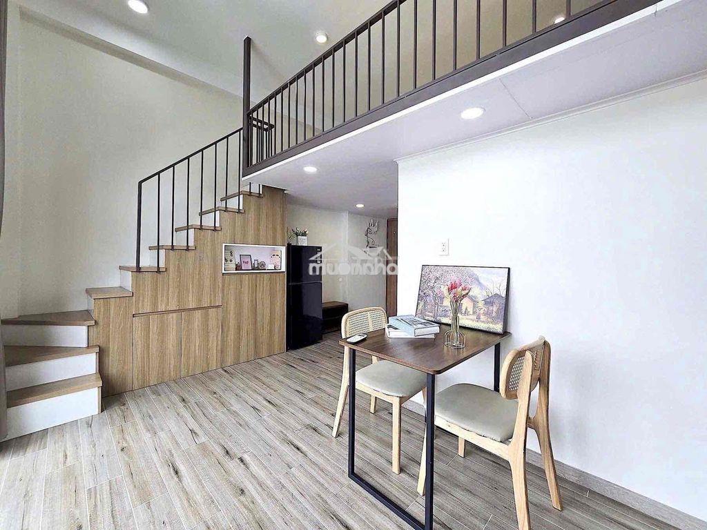 Cho thuê căn hộ dịch vụ ban công ngay luỹ bán bích gần đầm sen - 4
