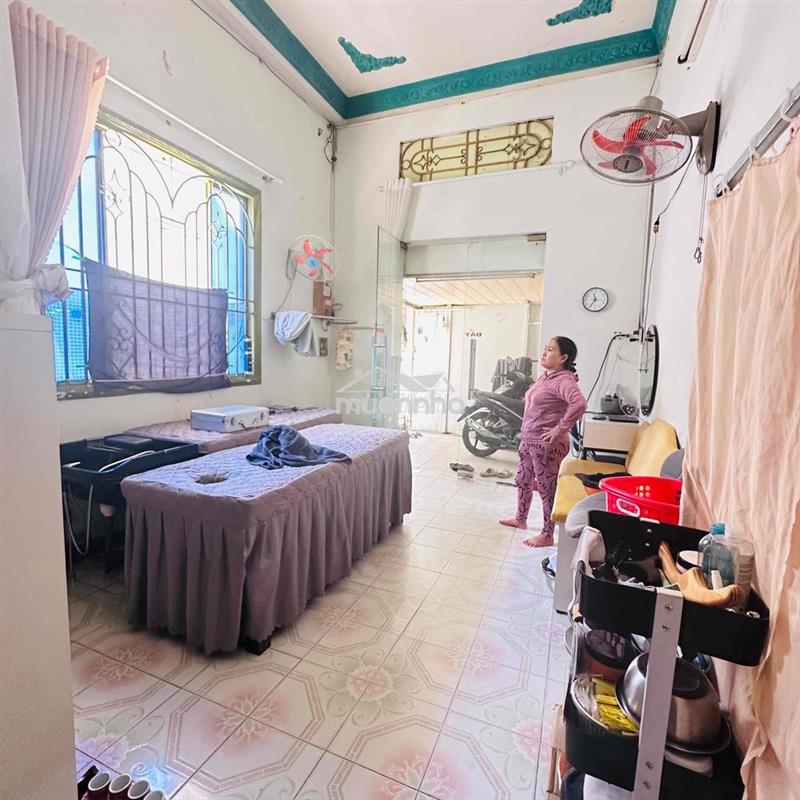 Nhà cho thuê nguyên căn ngang 3,2-14m 1 trệt 1 lầu 2 p ngủ .2wc