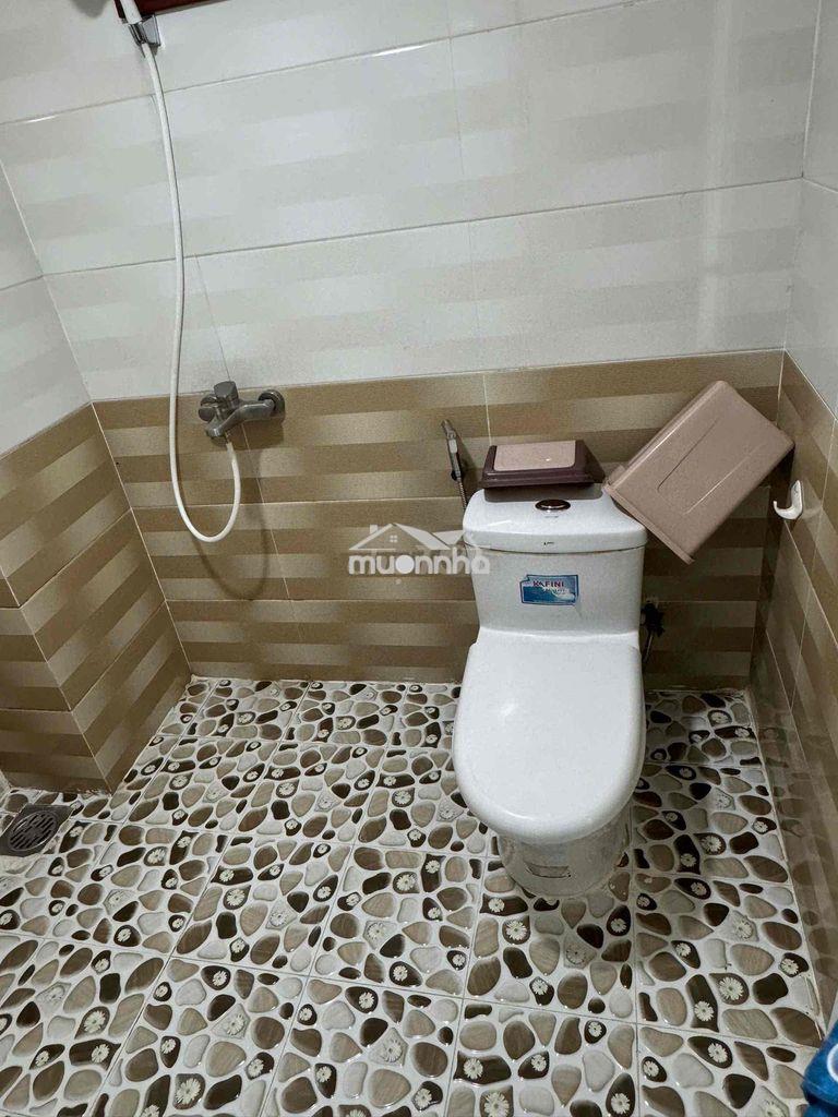 Cho thuê phòng có gác ban công - thang máy sẵn nội thất cơ bản - 4