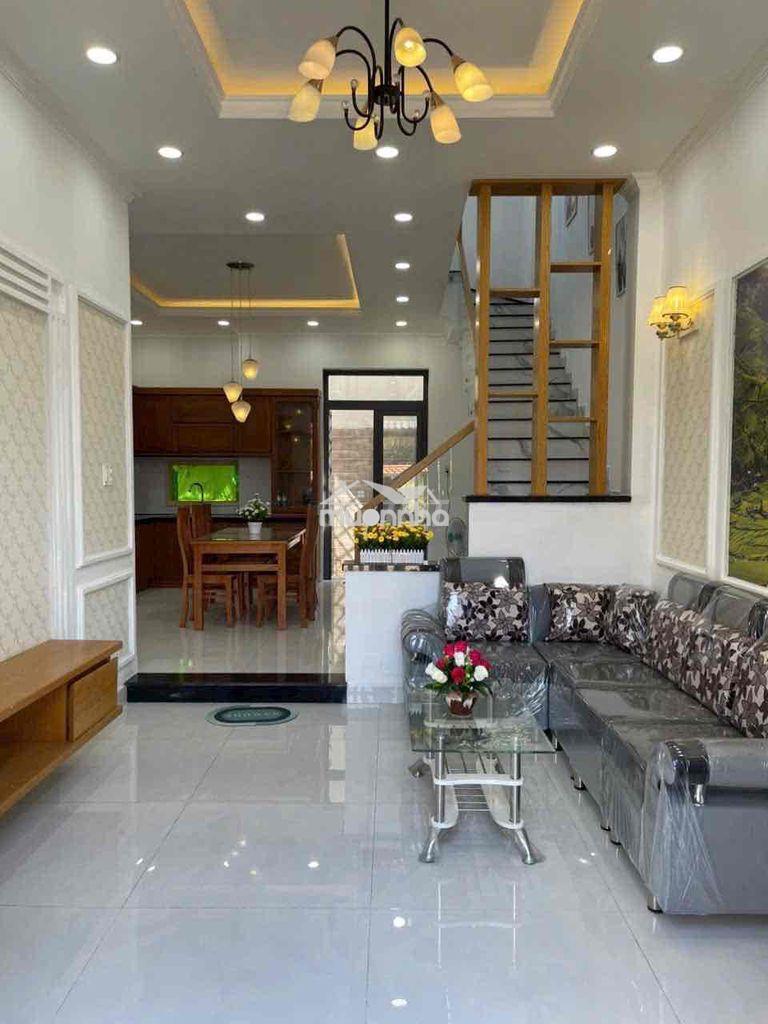 Chính chủ gửi nhà lầu mái thái hoàn công xã tân thạnh đông,3pn,3wc - 4
