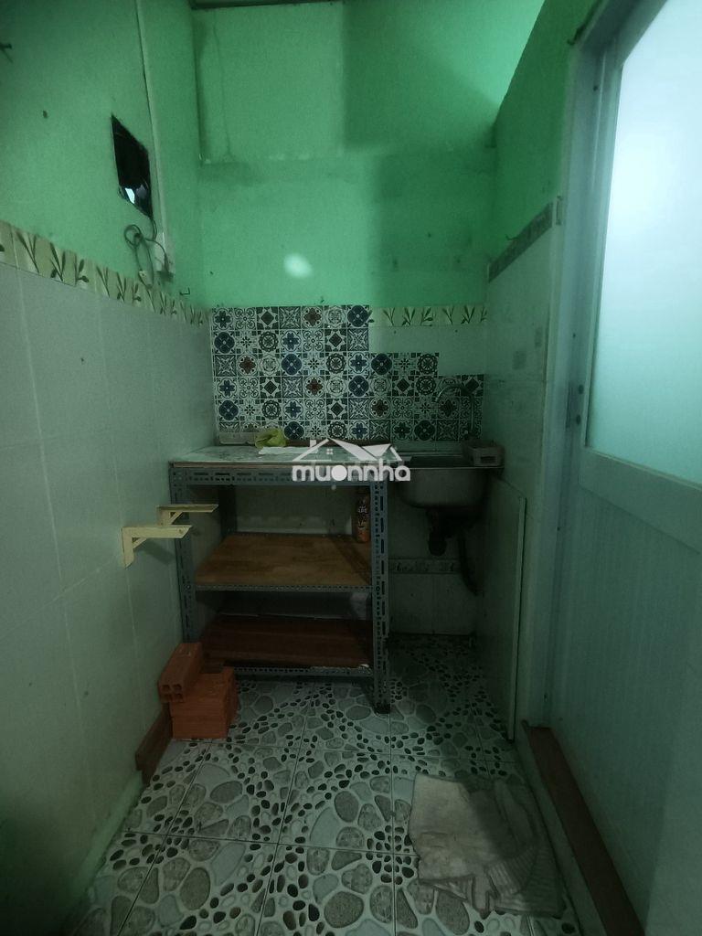 Cho thuê phòng trọ quận 4  - 4