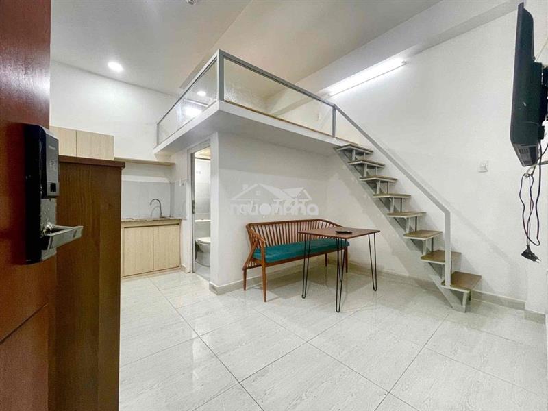 Cho thuê căn hộ duplex gác cao 30m2 giá sinh viên quận bình thạnh
