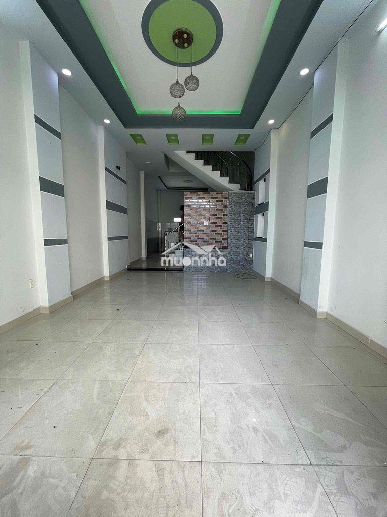 Chính chủ cho thuê nhà đường tân hương 4.5x15m đúc 4 tấm 4pn mới