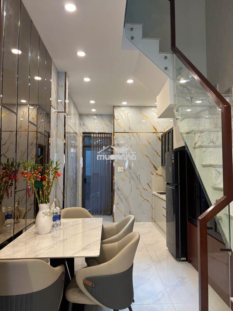 Nhà đẹp tặng hết nội thất - 3 lầu -hẻm 5m hậu giang q.6 - 4