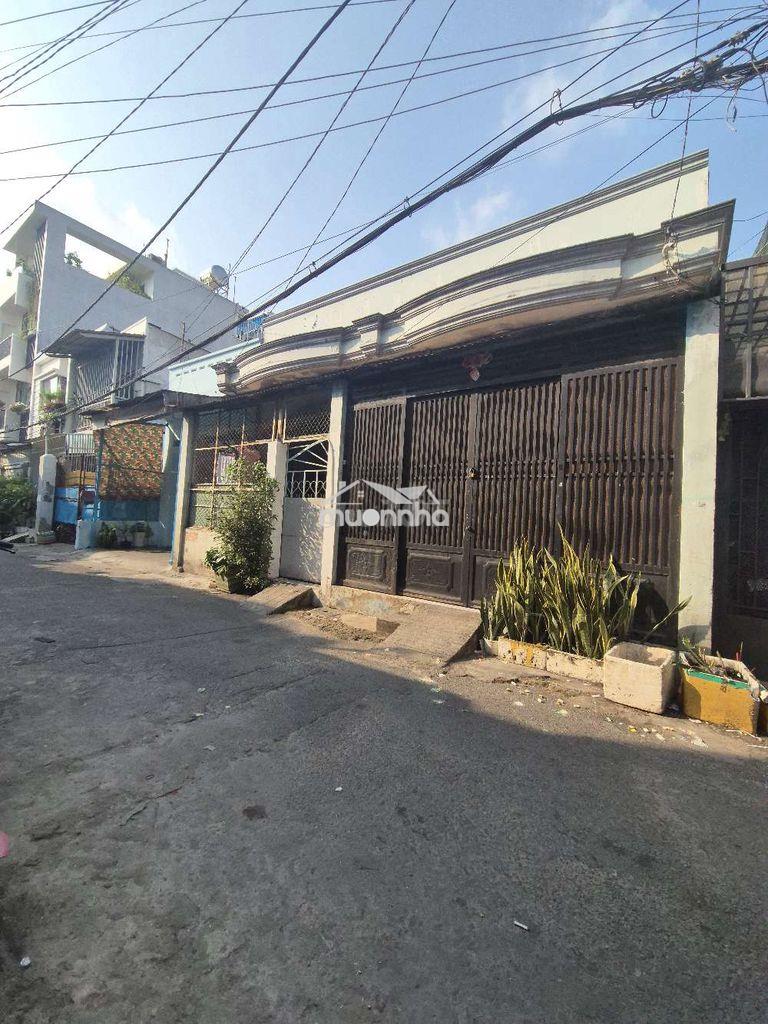 Bán nhà 52m2 hẻm xe hơi sát mặt tiền tô hiệu  - 2
