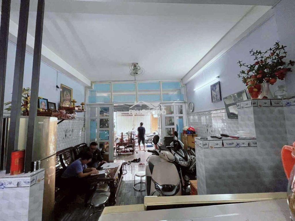Hiếm - nhà 3 tầng hẻm xe hơi khu bàu cát - 5 tỷ xíu - 3