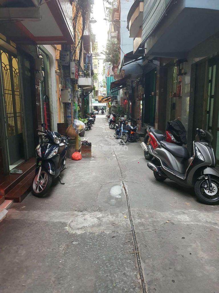 Hẻm 4m lý nam đế f7 q11 - 2