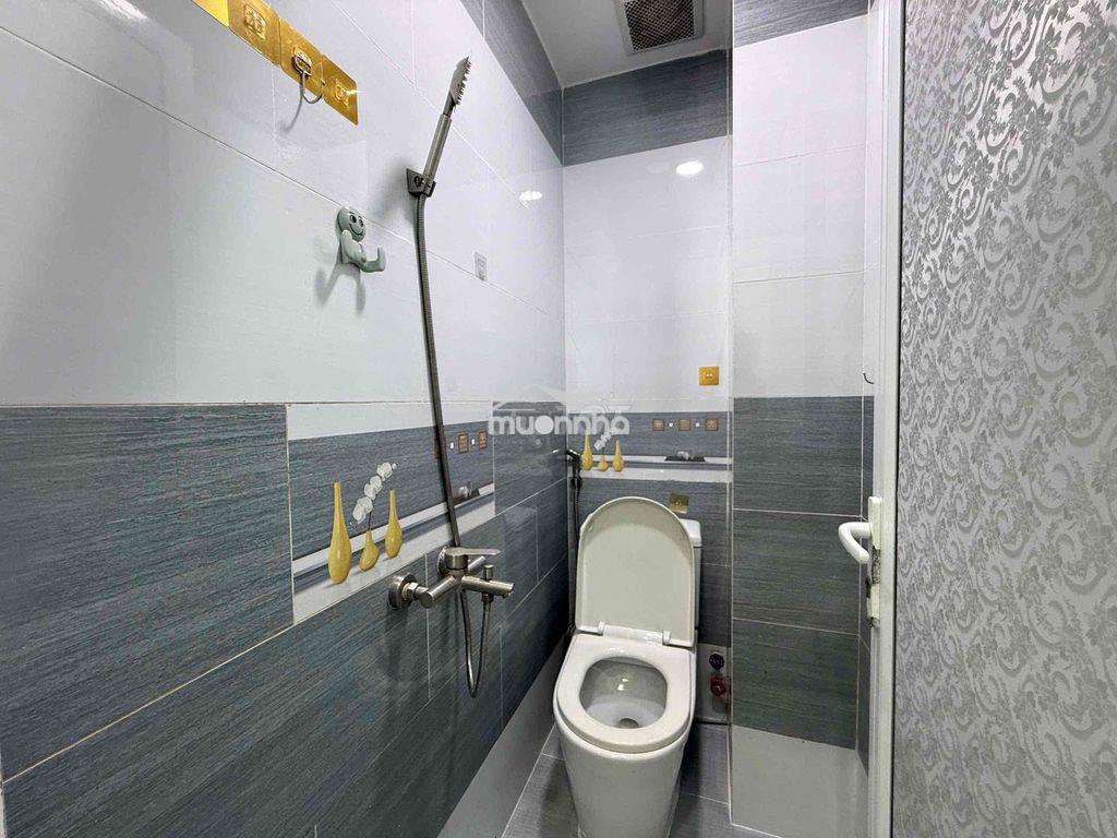 Cho thuê nhà nguyên căn.4x3,5m (2pn3wc) tô hiến thành q10 - 3