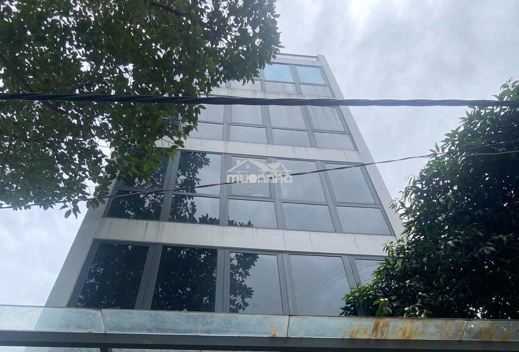 Cho thuê toà nhà mt dĩ an -6 x 20, h+4 lầu, thang máy, 40tr - 3