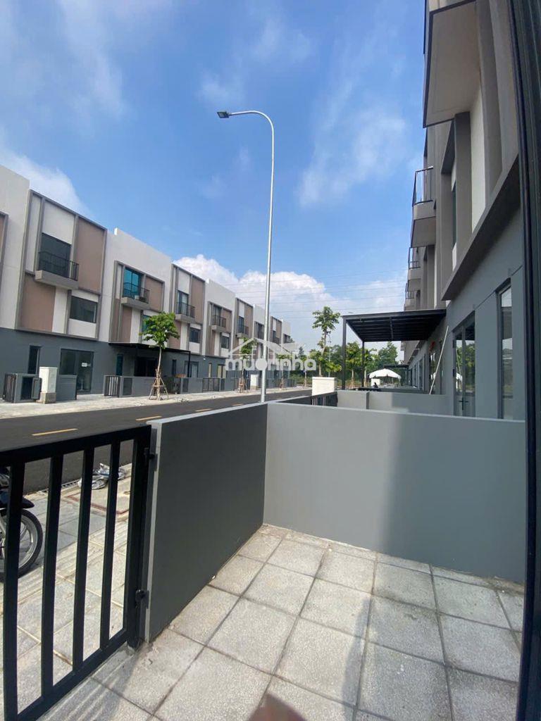 Cho thuê lâu dài k home new city. 3pn, 3wc, full: 8,5 triệu - 2