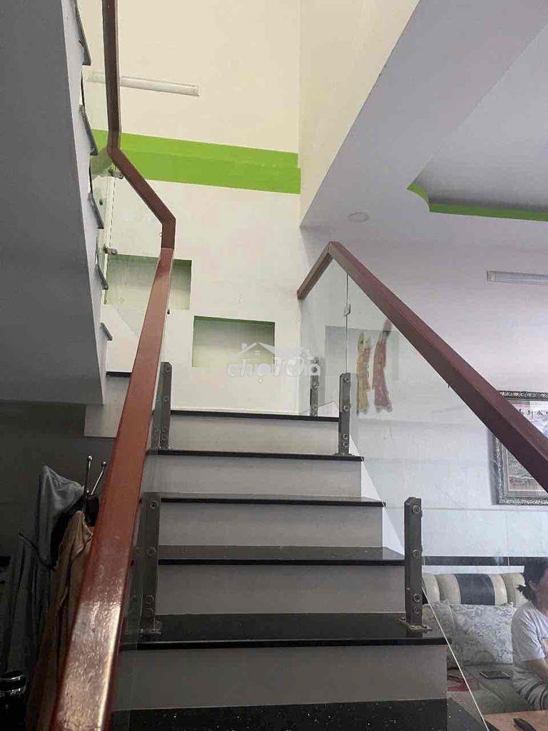Cho thuê nhà mới sạch sẽ gần sát ngã 5 võ văn vân hẻm thông giá rẻ - 2