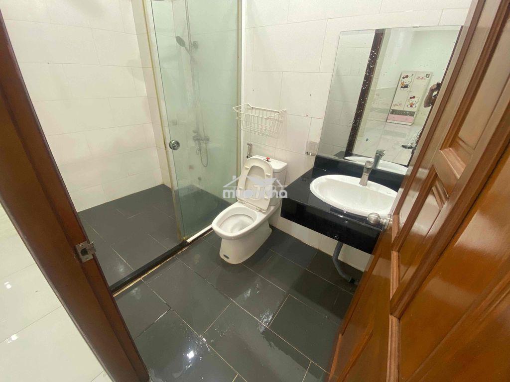 Phòng trọ gần chợ phạm văn hai - 4